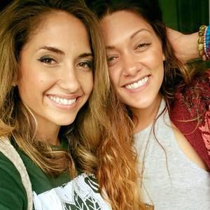 Meet your Posher, Cassandra